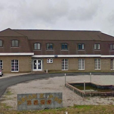 Hotel Asian Empire Kuurne Bagian luar foto